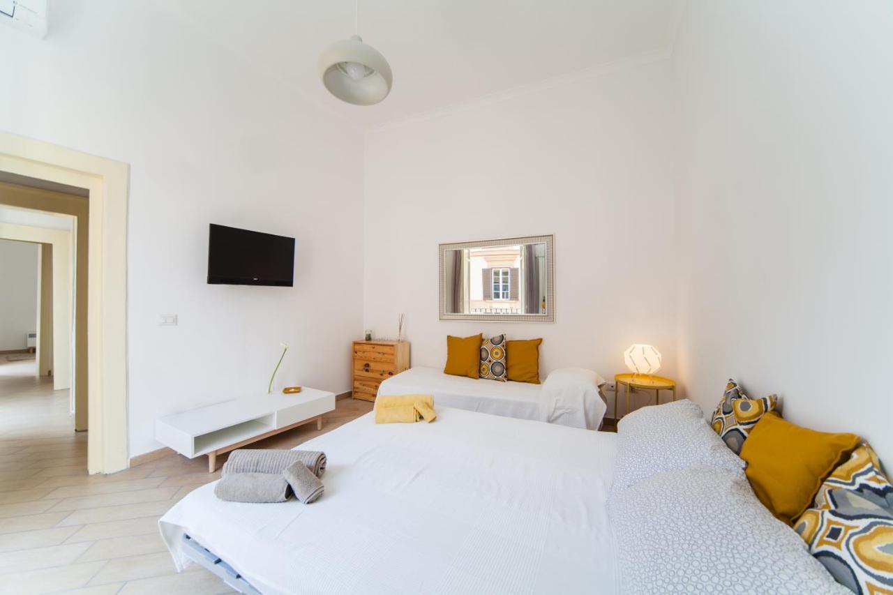 Napoli Centro Suite - Duomo Apartment 외부 사진