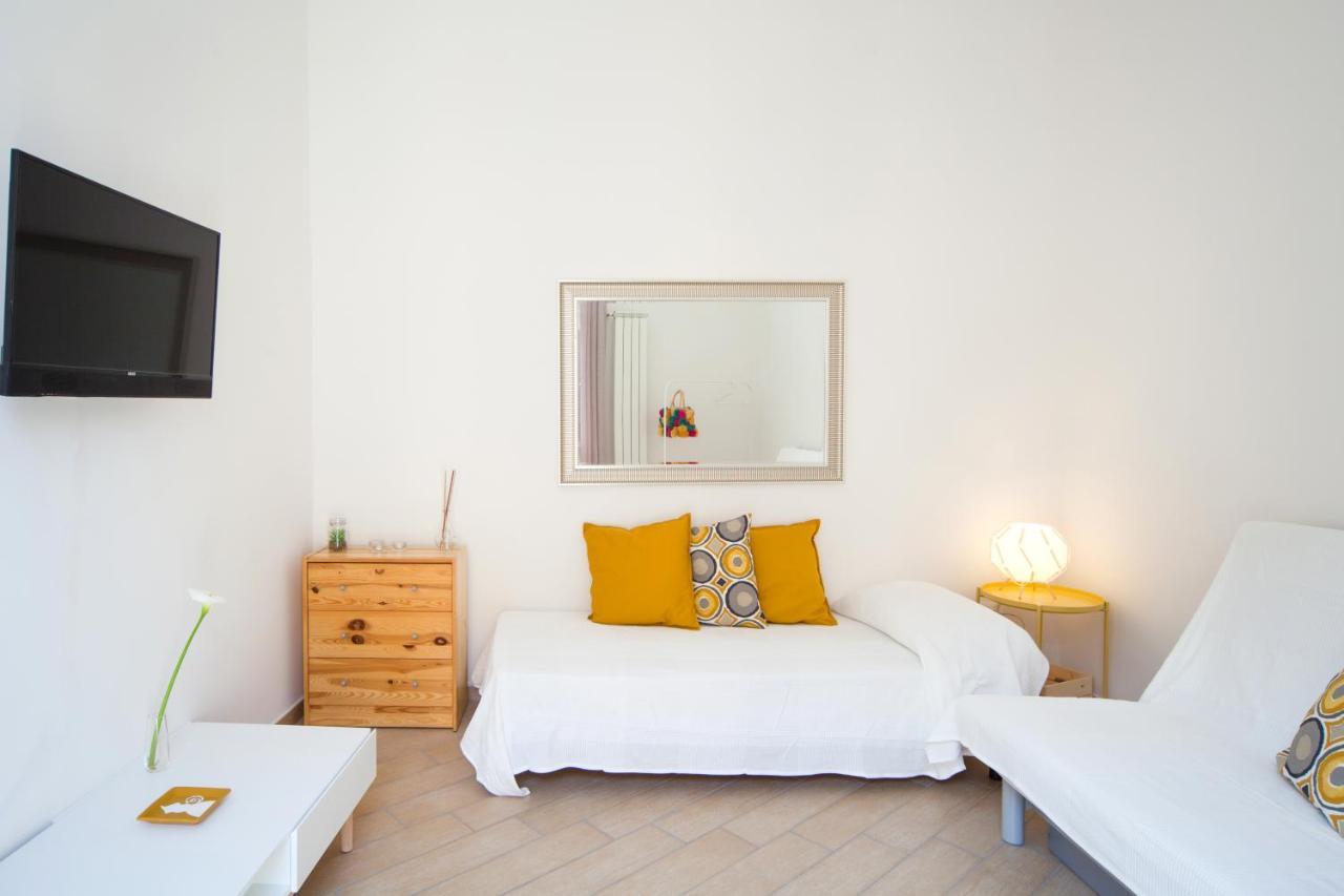 Napoli Centro Suite - Duomo Apartment 외부 사진