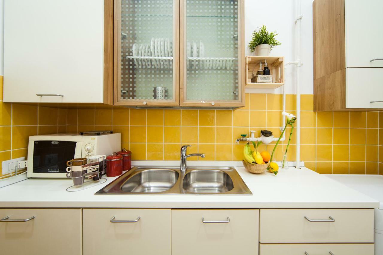 Napoli Centro Suite - Duomo Apartment 외부 사진