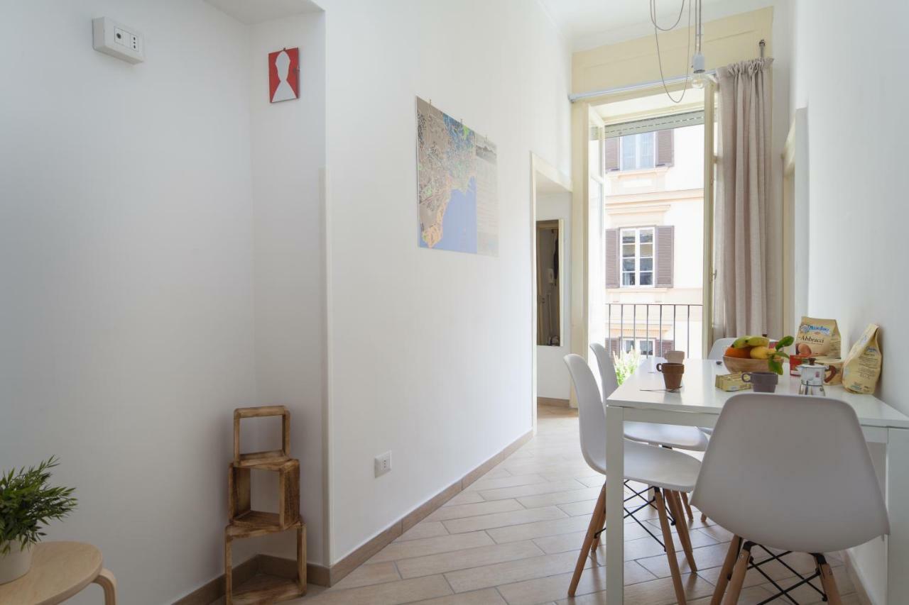 Napoli Centro Suite - Duomo Apartment 외부 사진